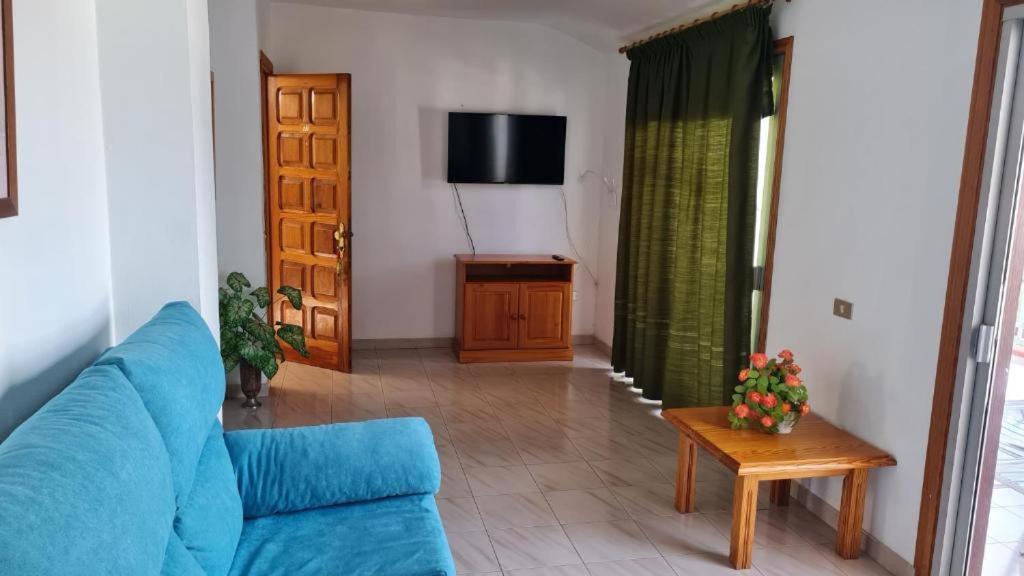 Apartamentos El Valle Фронтера Экстерьер фото
